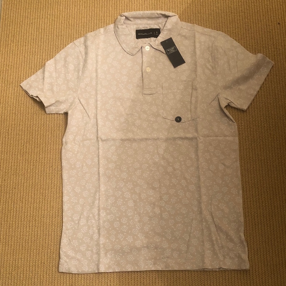 Abercrombie & Fitch Light Beige Floral Polo